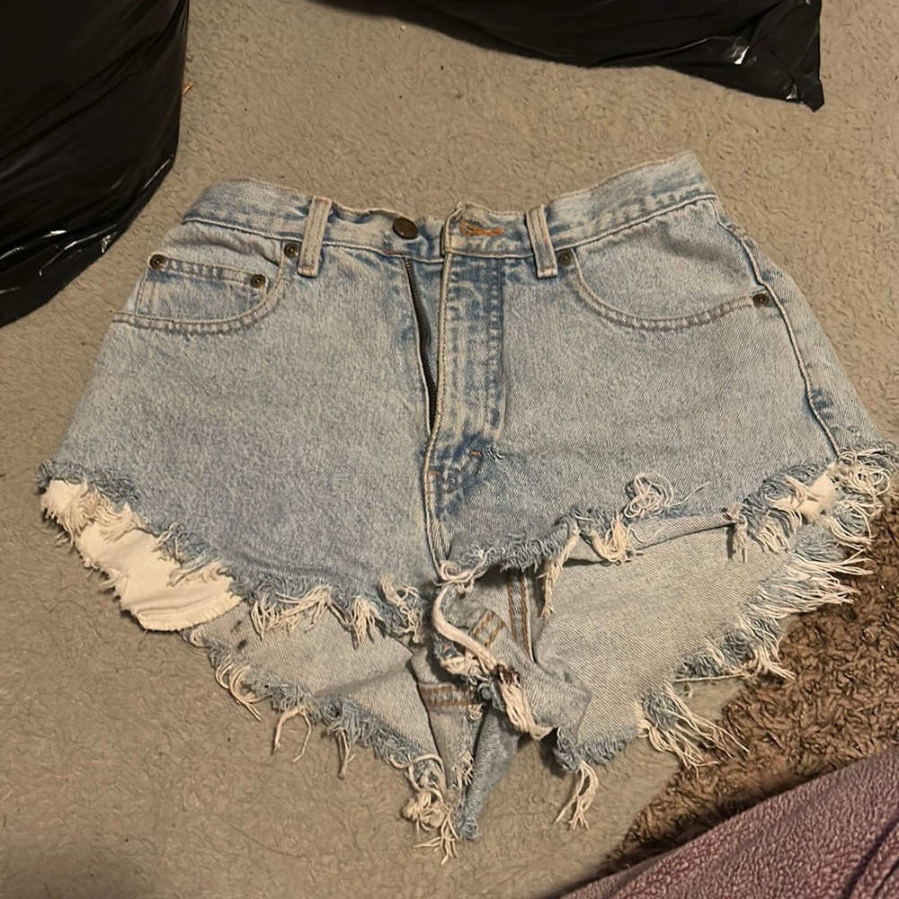 Women’s denim jean shorts